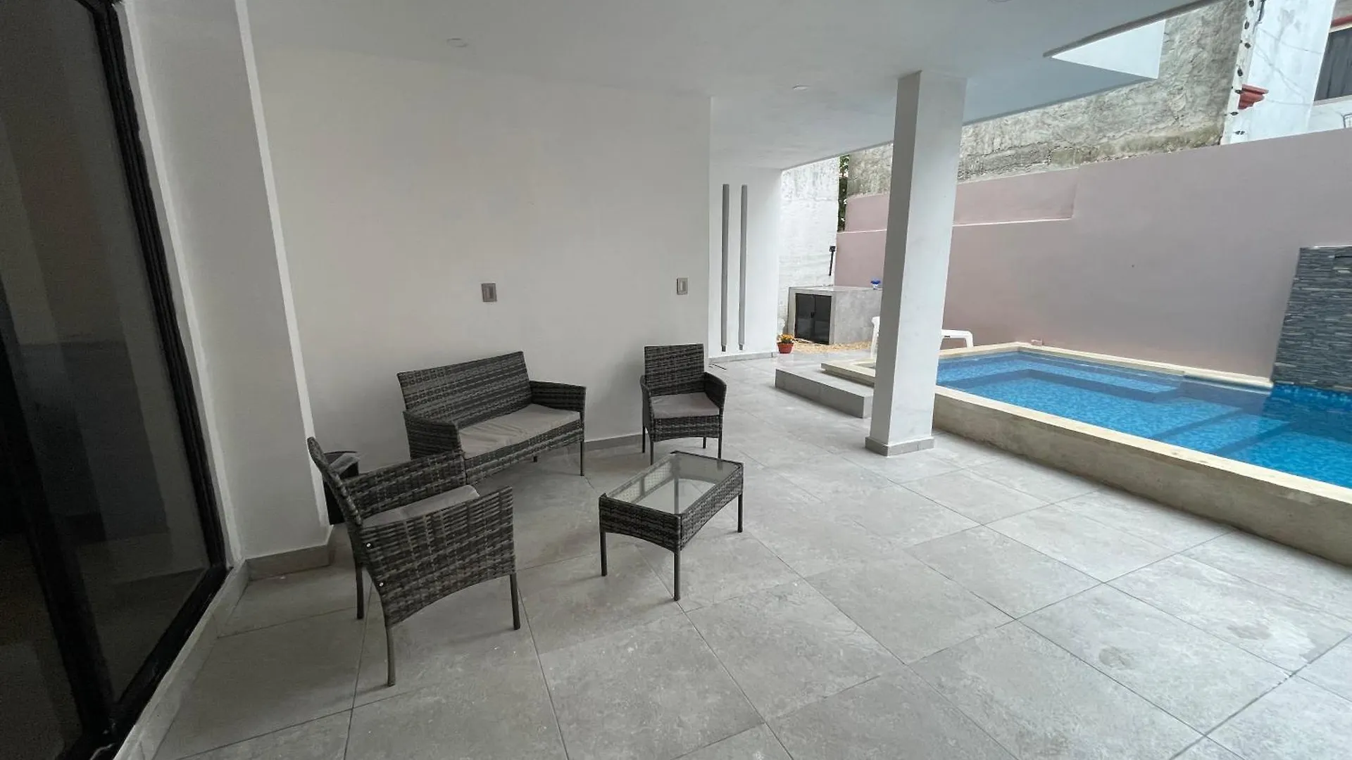 Alce33 Apartment Cancun Homestay